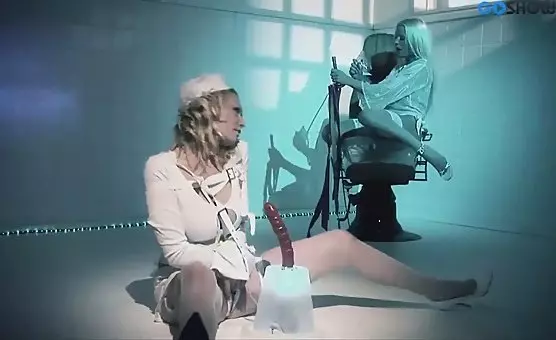 Two crazy chicks inspected by perverted doctors